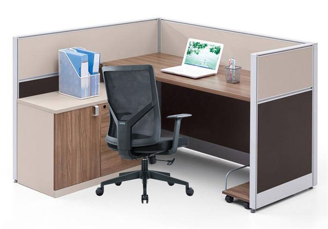 Maschige Schwenklehnstuhl Komfortabel und ergonomisch für modernes Büro oder Computer