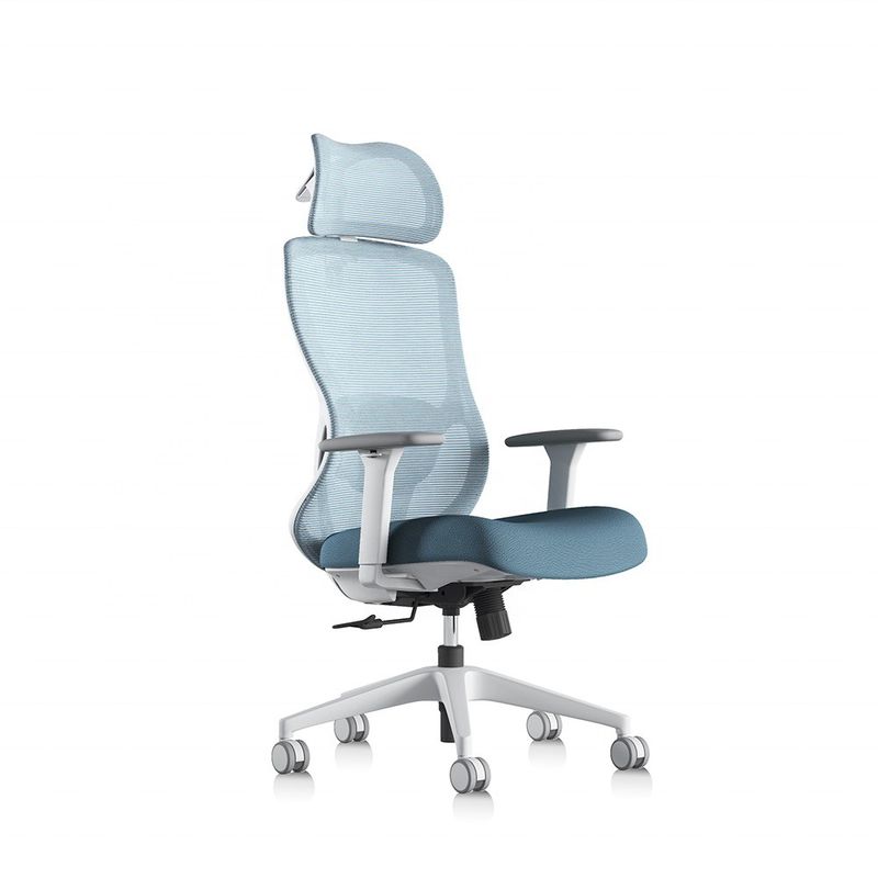 Verstellbarer Hochrücken Office Drehstuhl mit 3D-Armlehne und komfortablem Sitzkissen