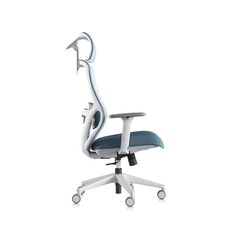 Verstellbarer Hochrücken Office Drehstuhl mit 3D-Armlehne und komfortablem Sitzkissen
